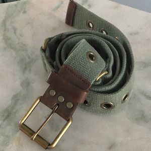 Banana Republic safari belt
